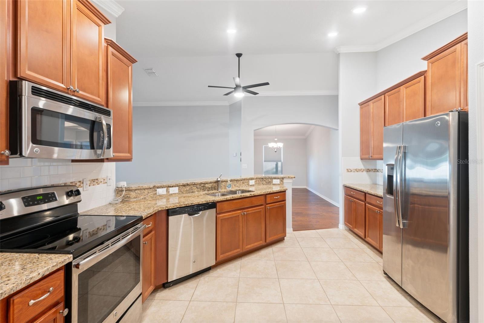 BRIAR OAKS VILLAGE 01 - Residential