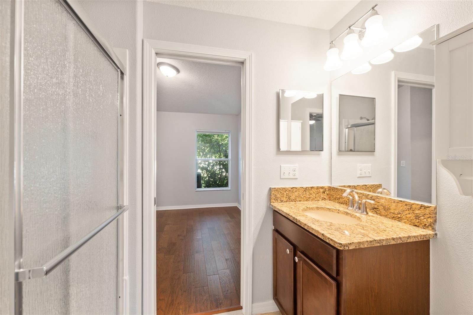 BRIAR OAKS VILLAGE 01 - Residential
