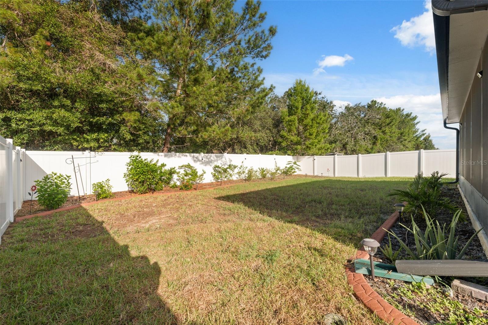 BRIAR OAKS VILLAGE 01 - Residential