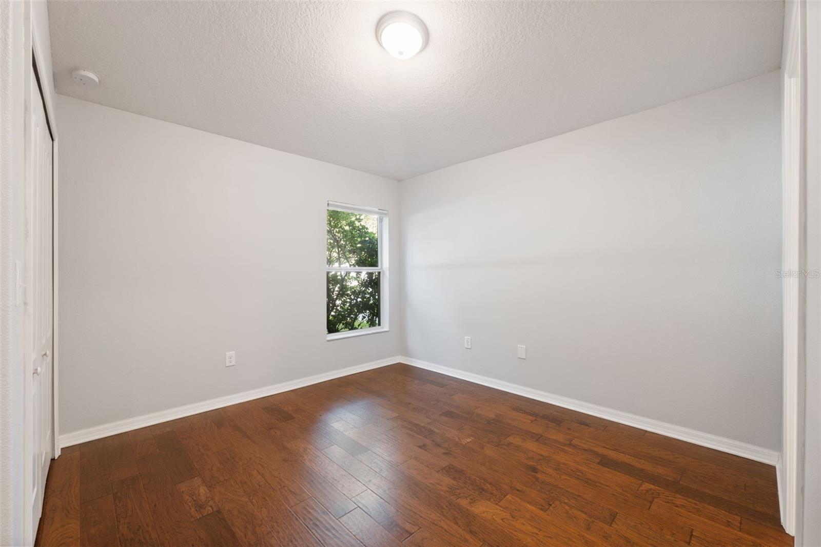BRIAR OAKS VILLAGE 01 - Residential