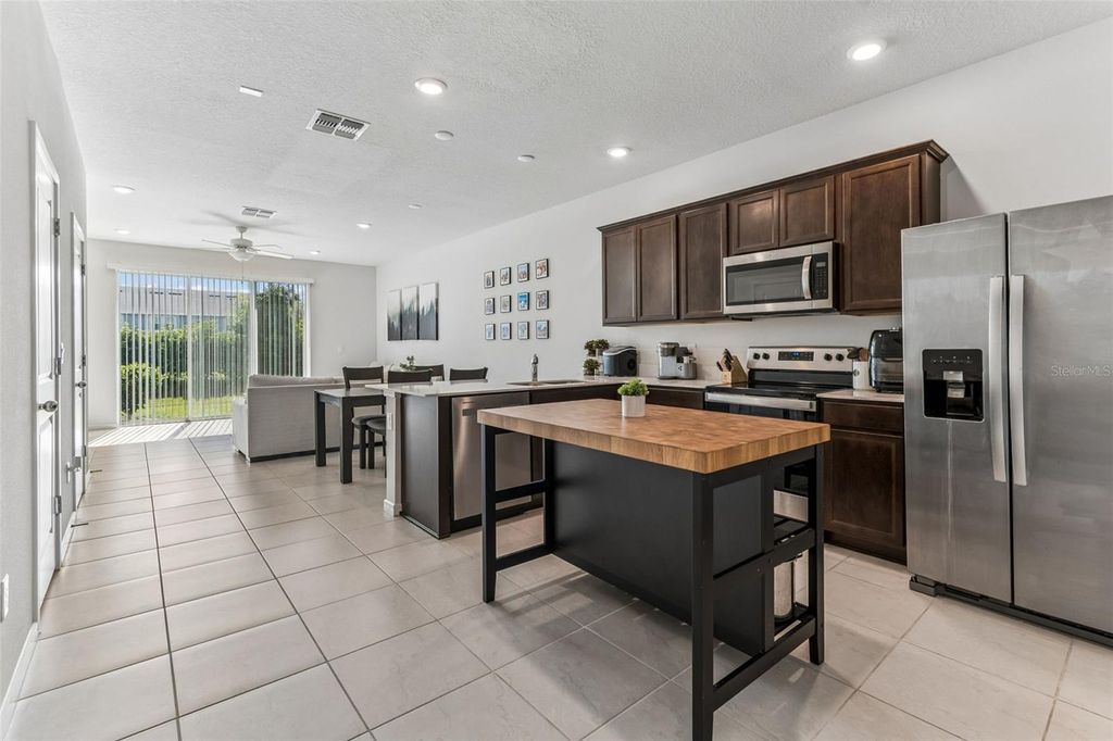 Photo of 31357 Amberview Bend, Wesley Chapel, FL 33545 (MLS # TB8523248)