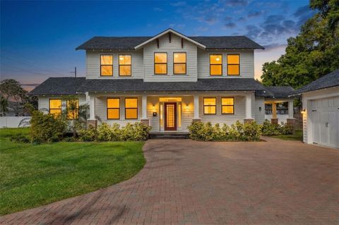 Photo of 2820 N Central Court, Tampa, FL 33602 (MLS # TB8490988)