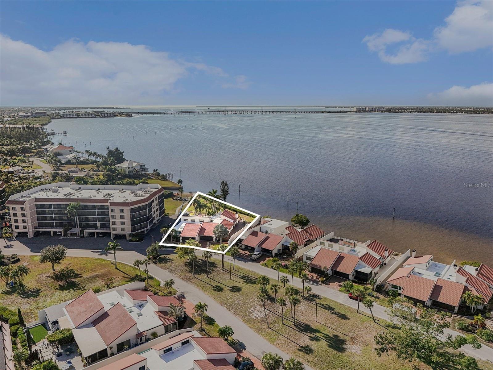 EMERALD POINTE VILLAS PH 03 - Residential