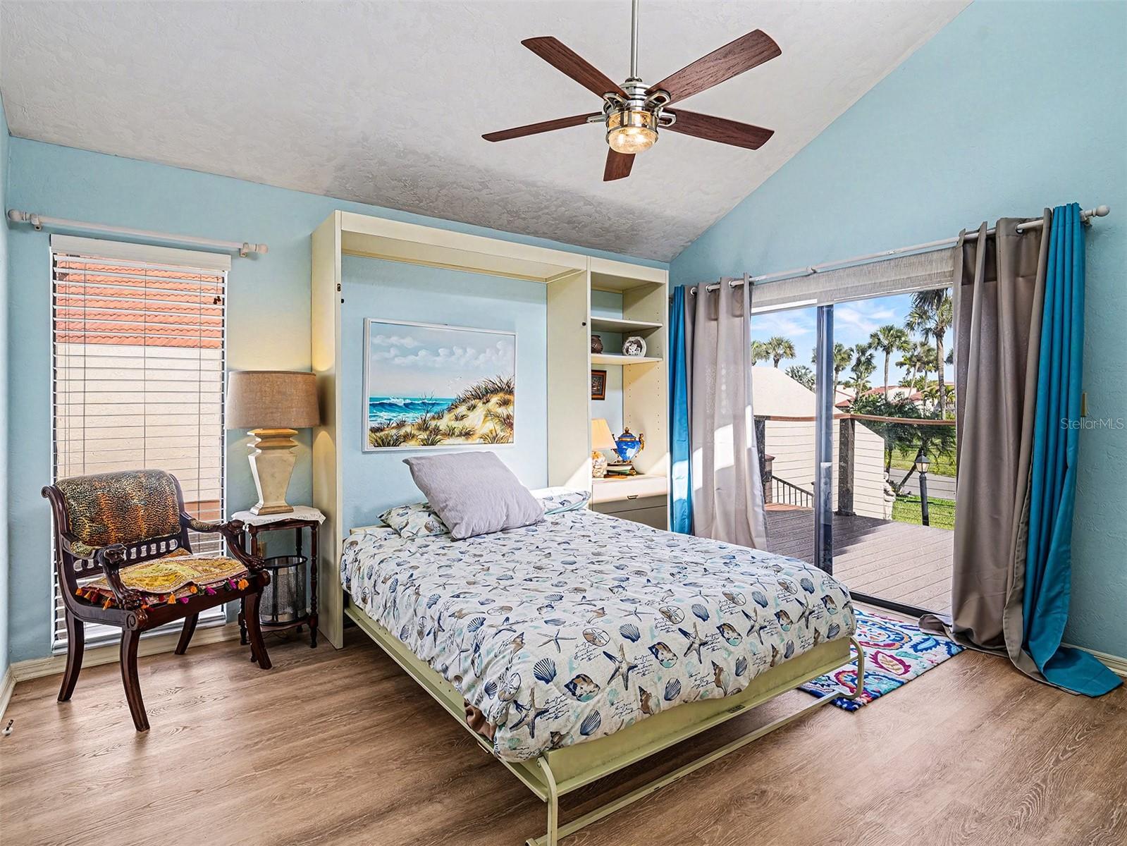 EMERALD POINTE VILLAS PH 03 - Residential