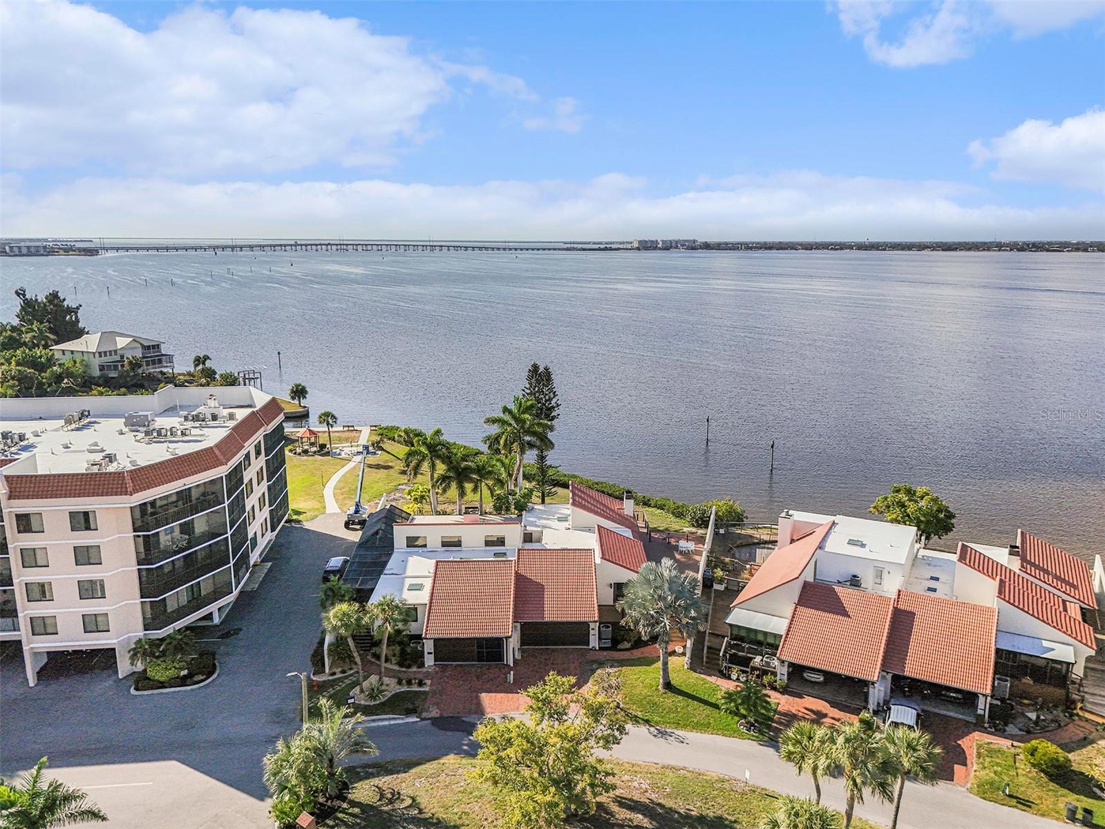 EMERALD POINTE VILLAS PH 03 - Residential