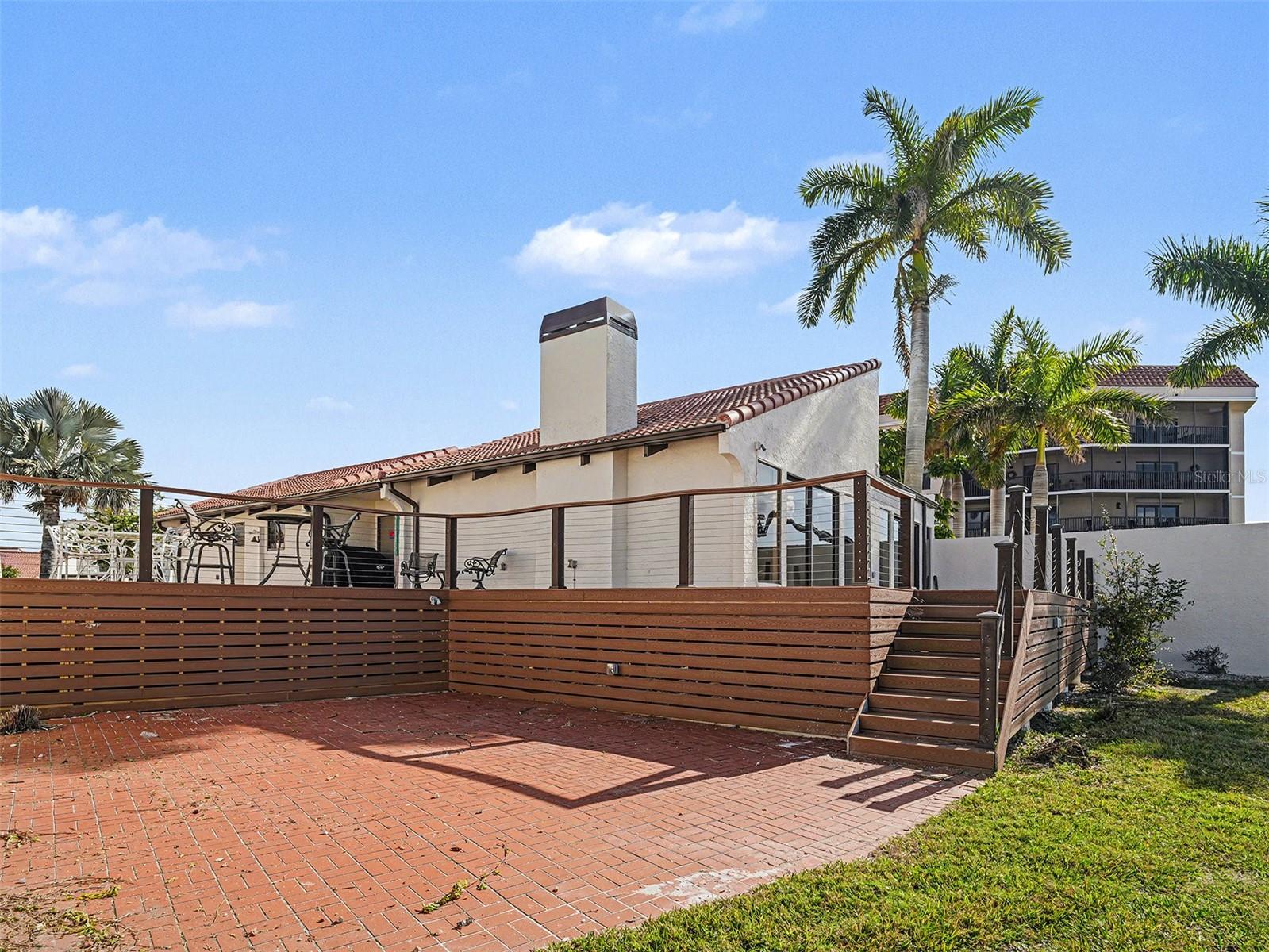 EMERALD POINTE VILLAS PH 03 - Residential