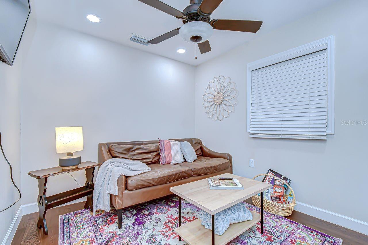 CORTEZ PARK - Residential Lease