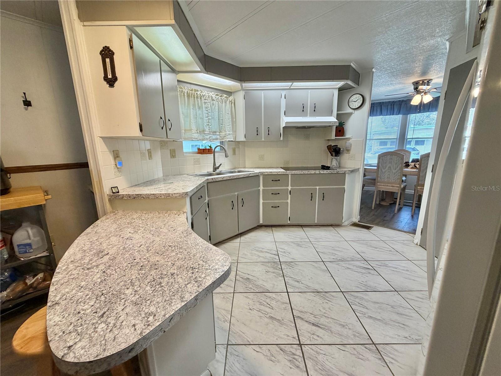 HAWTHORNE AT LEESBURG A COOP - Residential