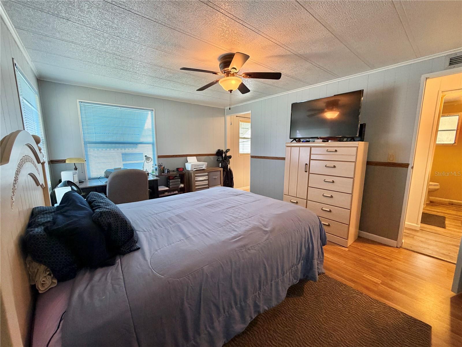 HAWTHORNE AT LEESBURG A COOP - Residential