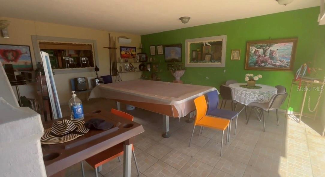 LA CENTENA - Residential