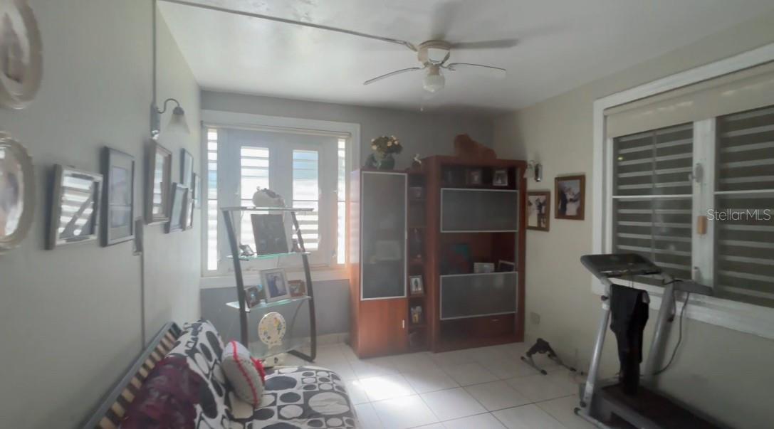 LA CENTENA - Residential