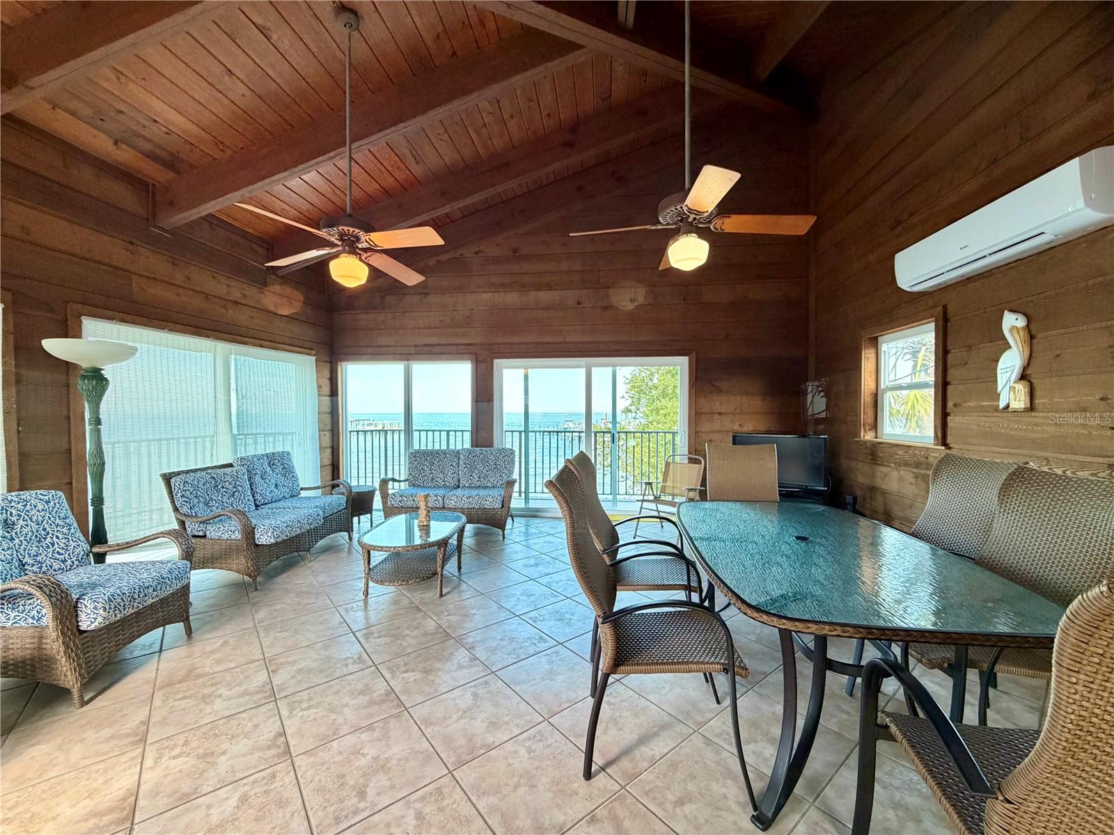 RIVER HARBOR WEST - Residential