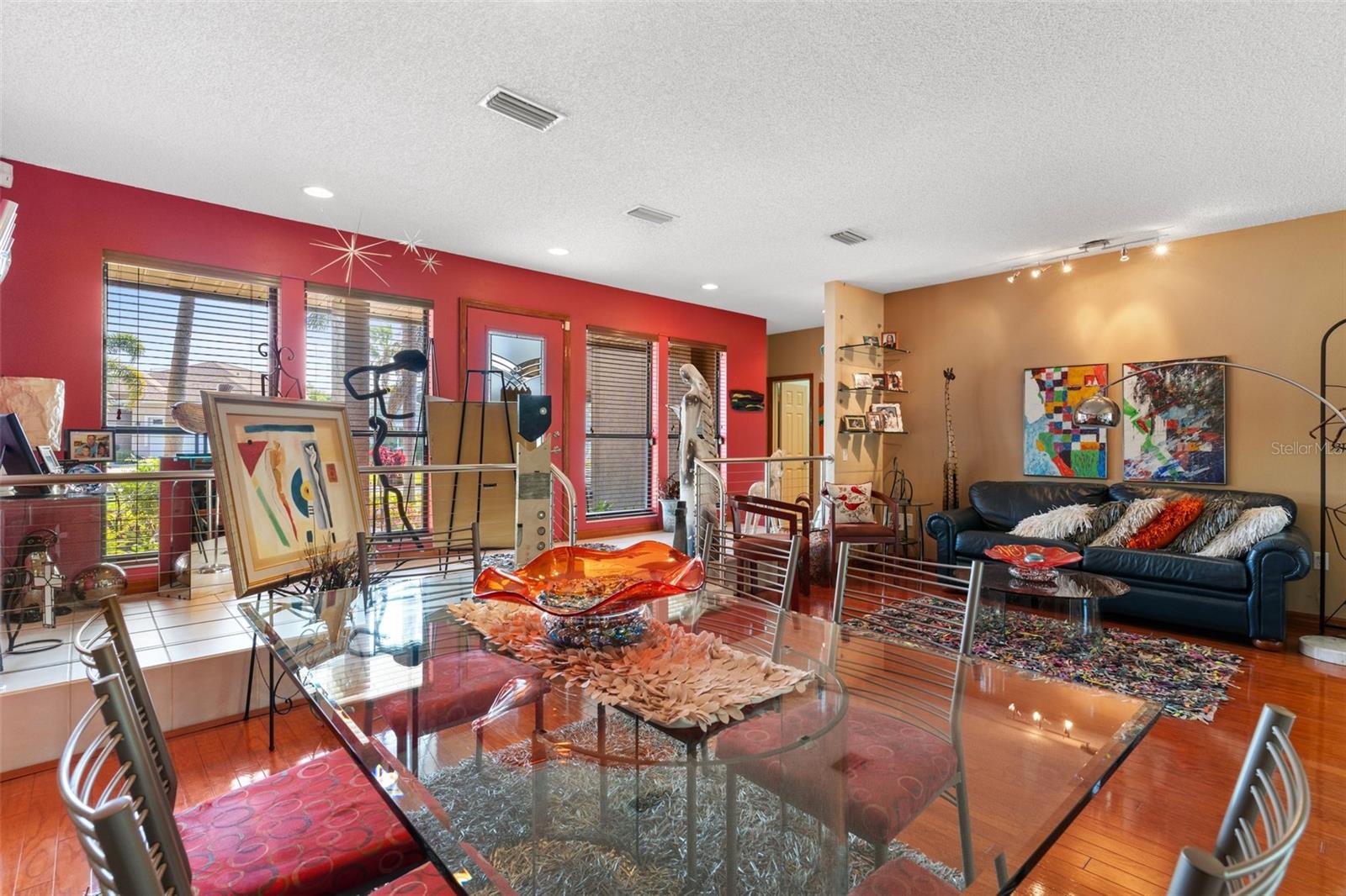 RIVER HARBOR WEST - Residential