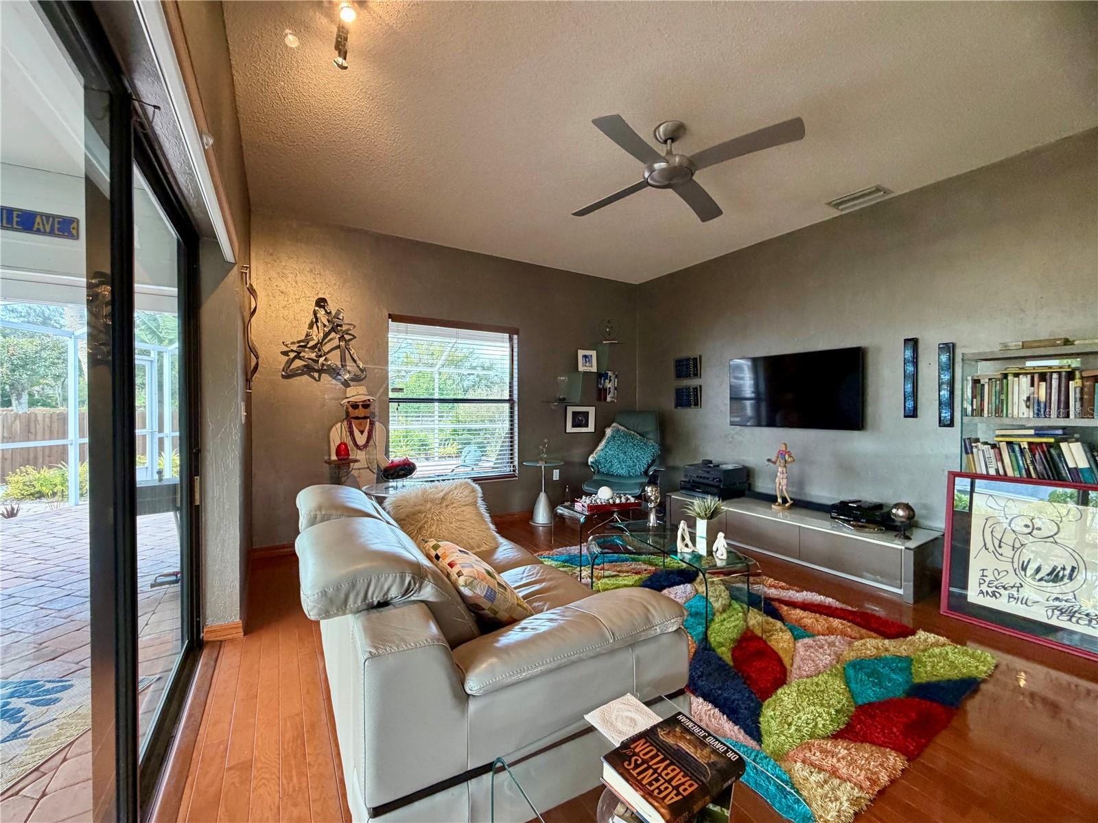 RIVER HARBOR WEST - Residential