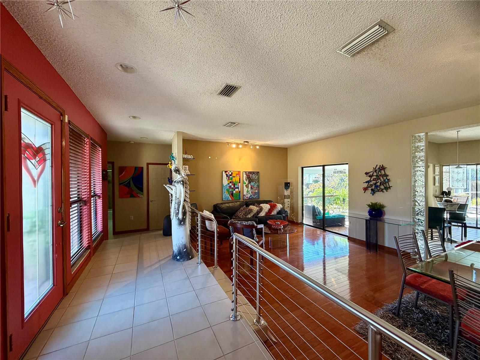 RIVER HARBOR WEST - Residential