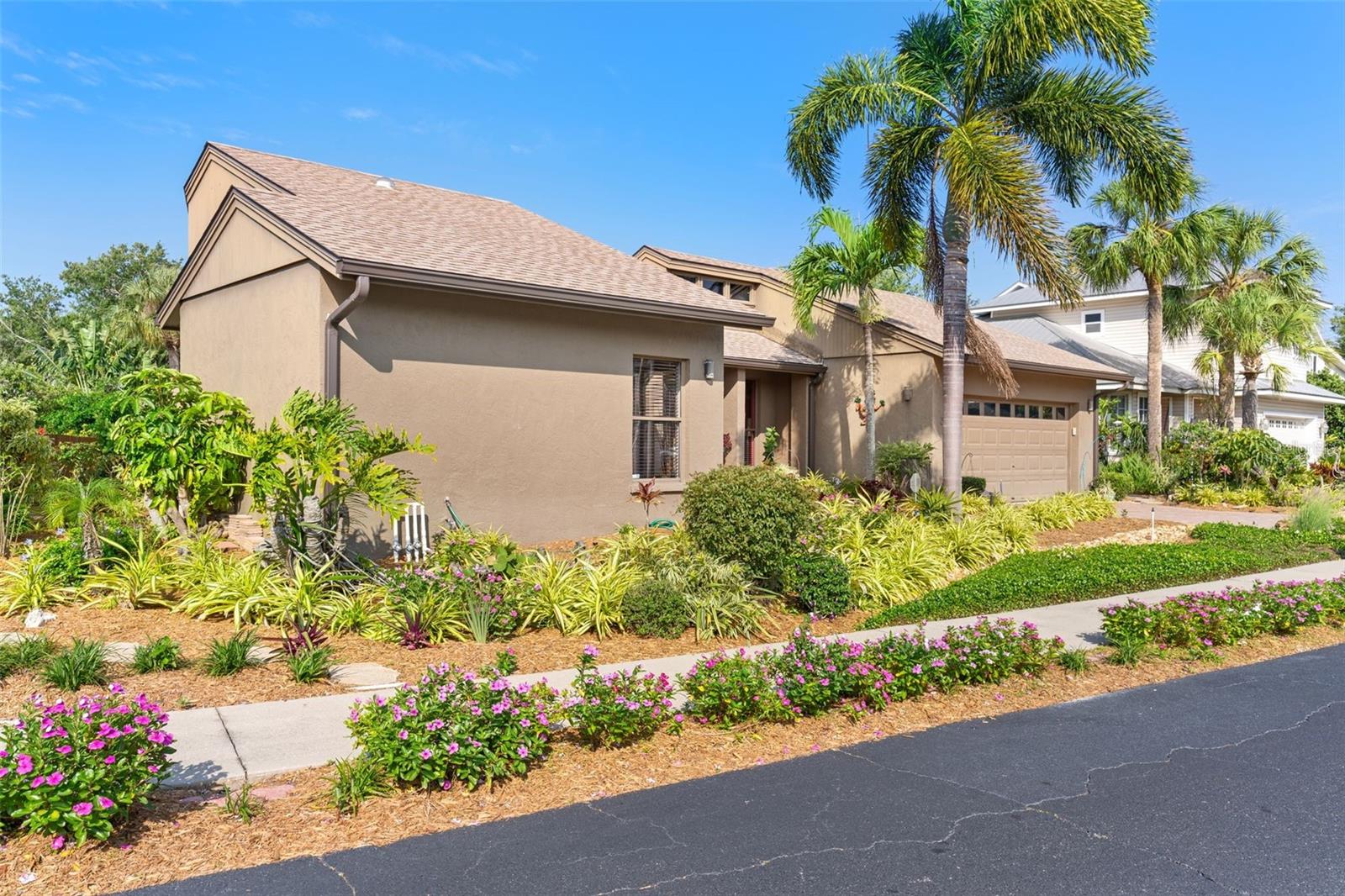 RIVER HARBOR WEST - Residential