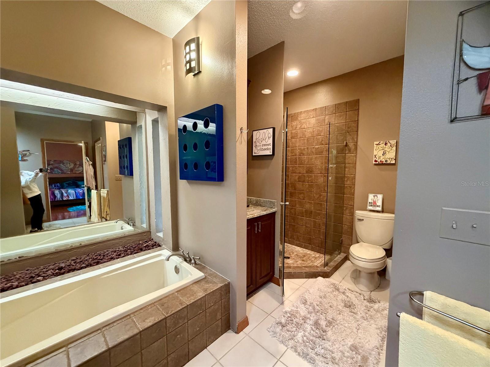 RIVER HARBOR WEST - Residential