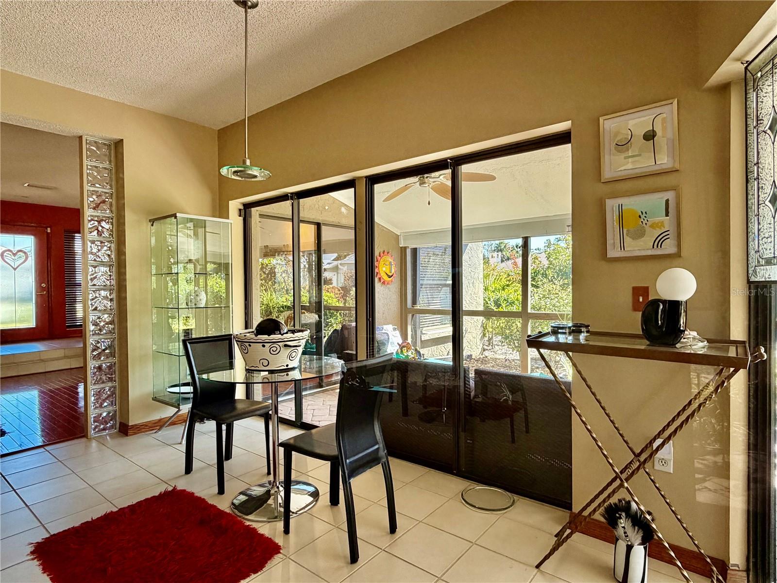 RIVER HARBOR WEST - Residential