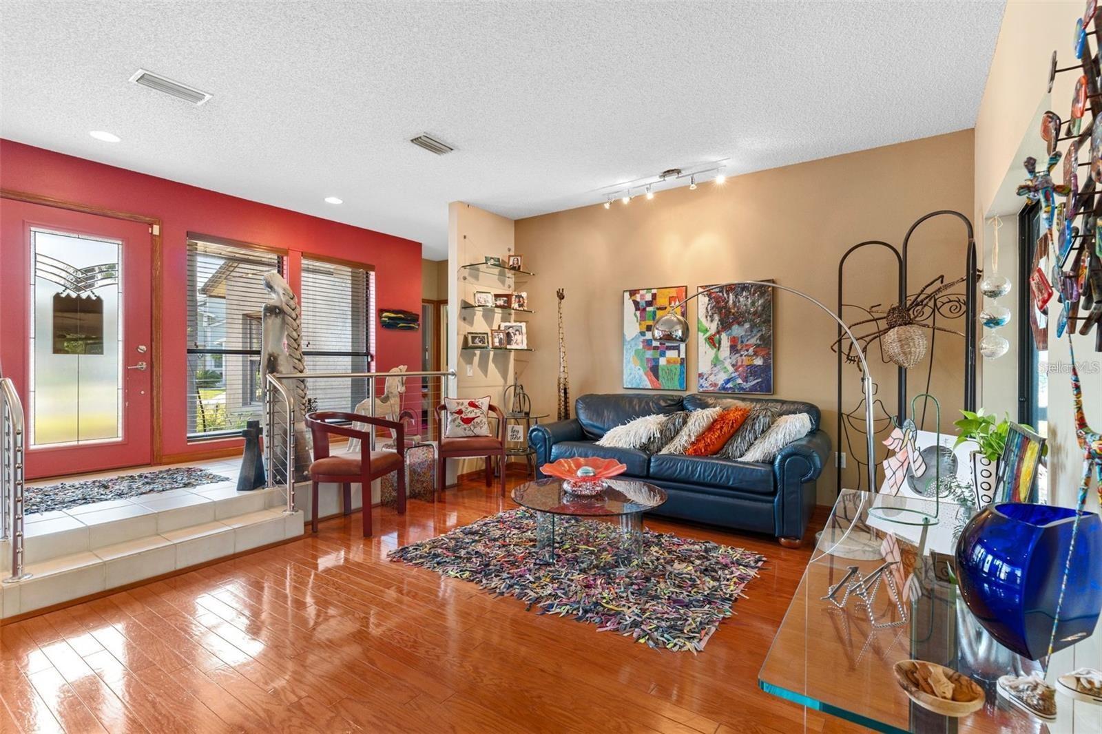 RIVER HARBOR WEST - Residential