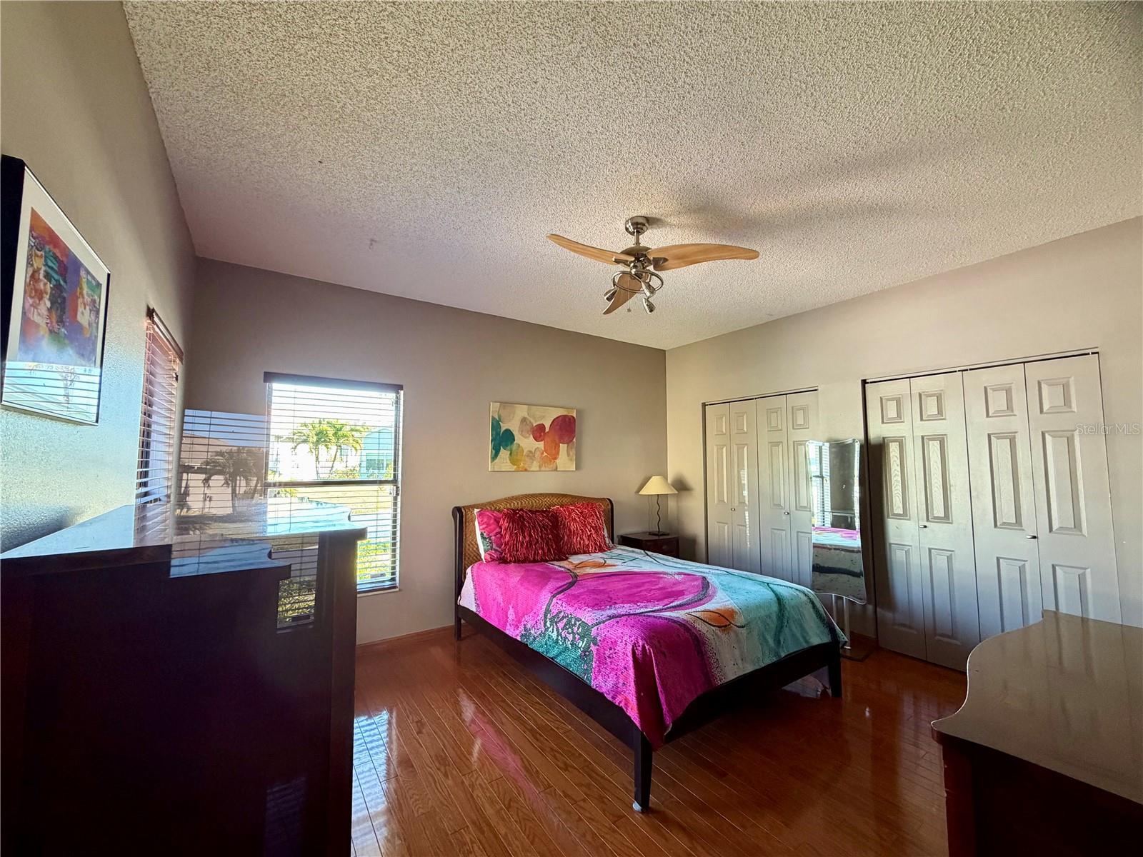 RIVER HARBOR WEST - Residential