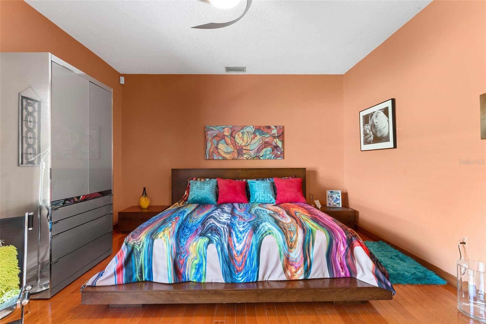 RIVER HARBOR WEST - Residential