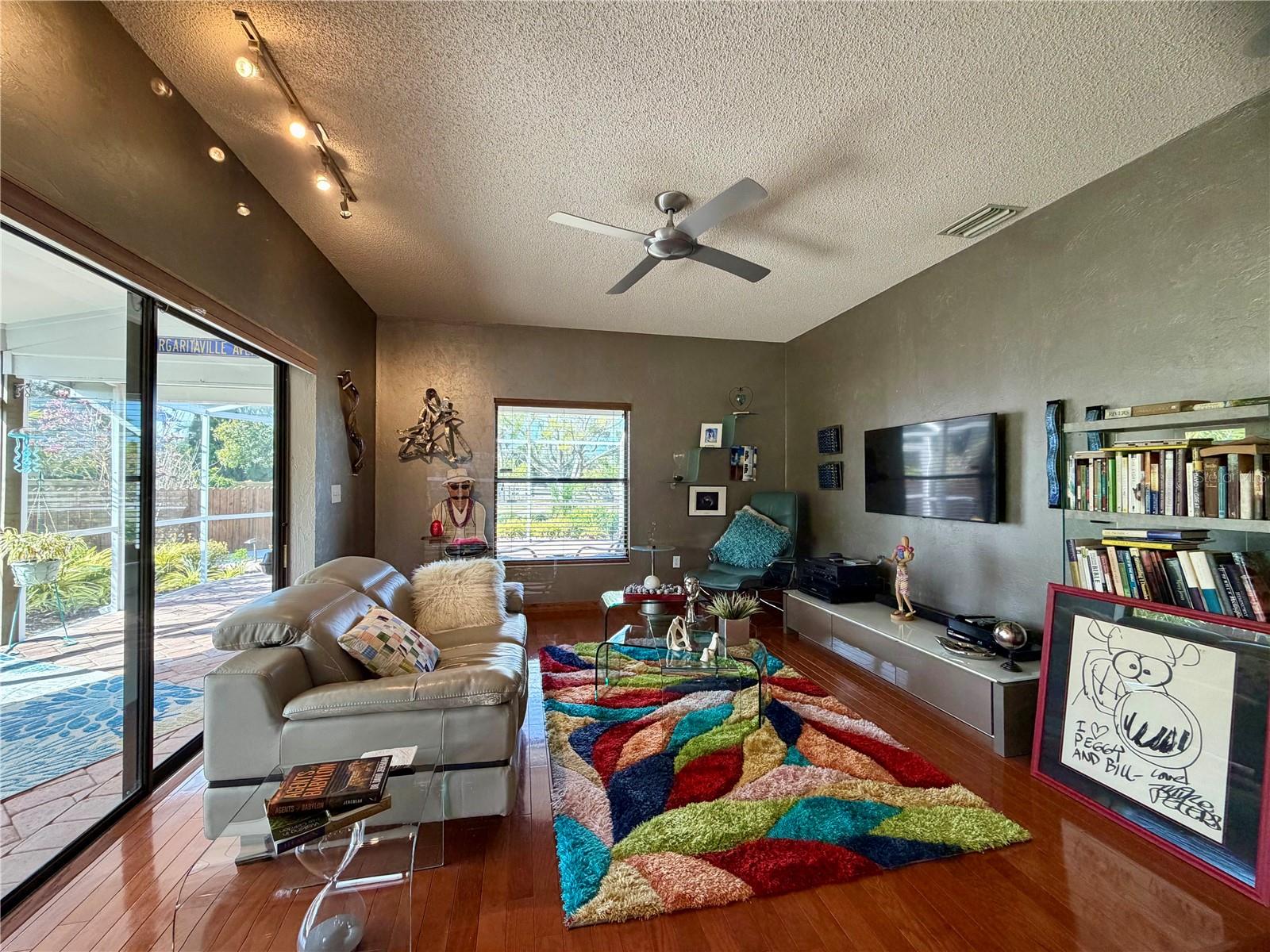 RIVER HARBOR WEST - Residential