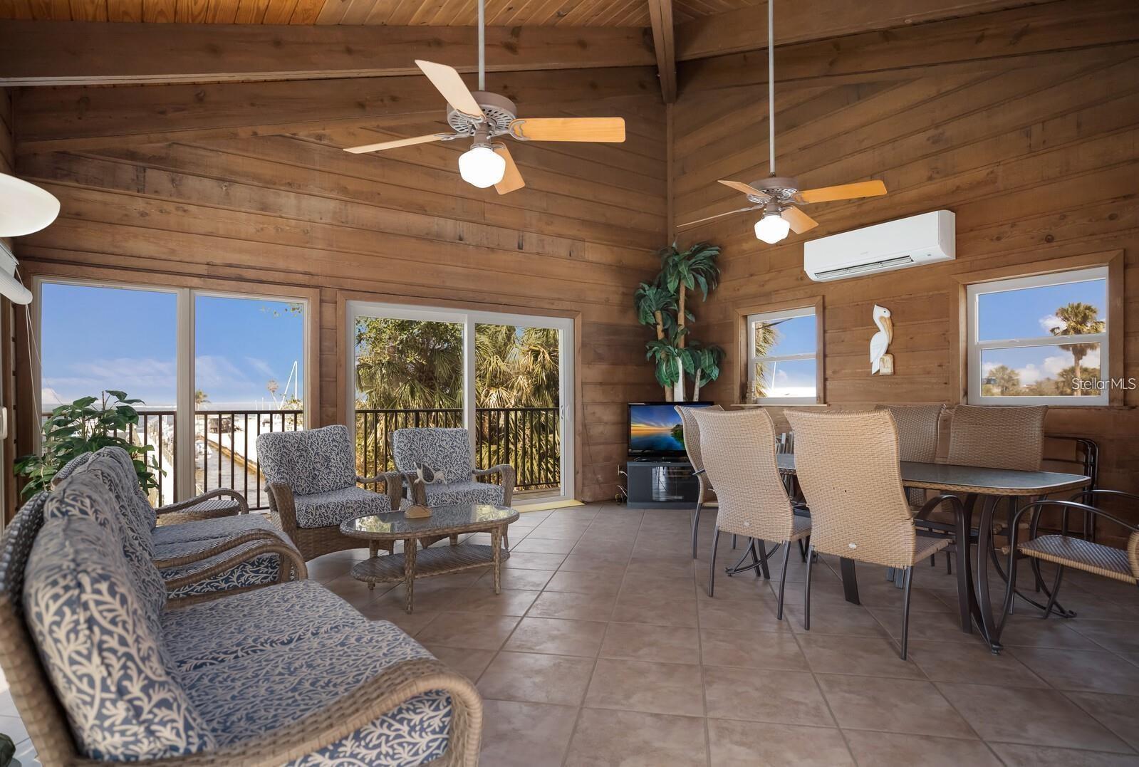 RIVER HARBOR WEST - Residential