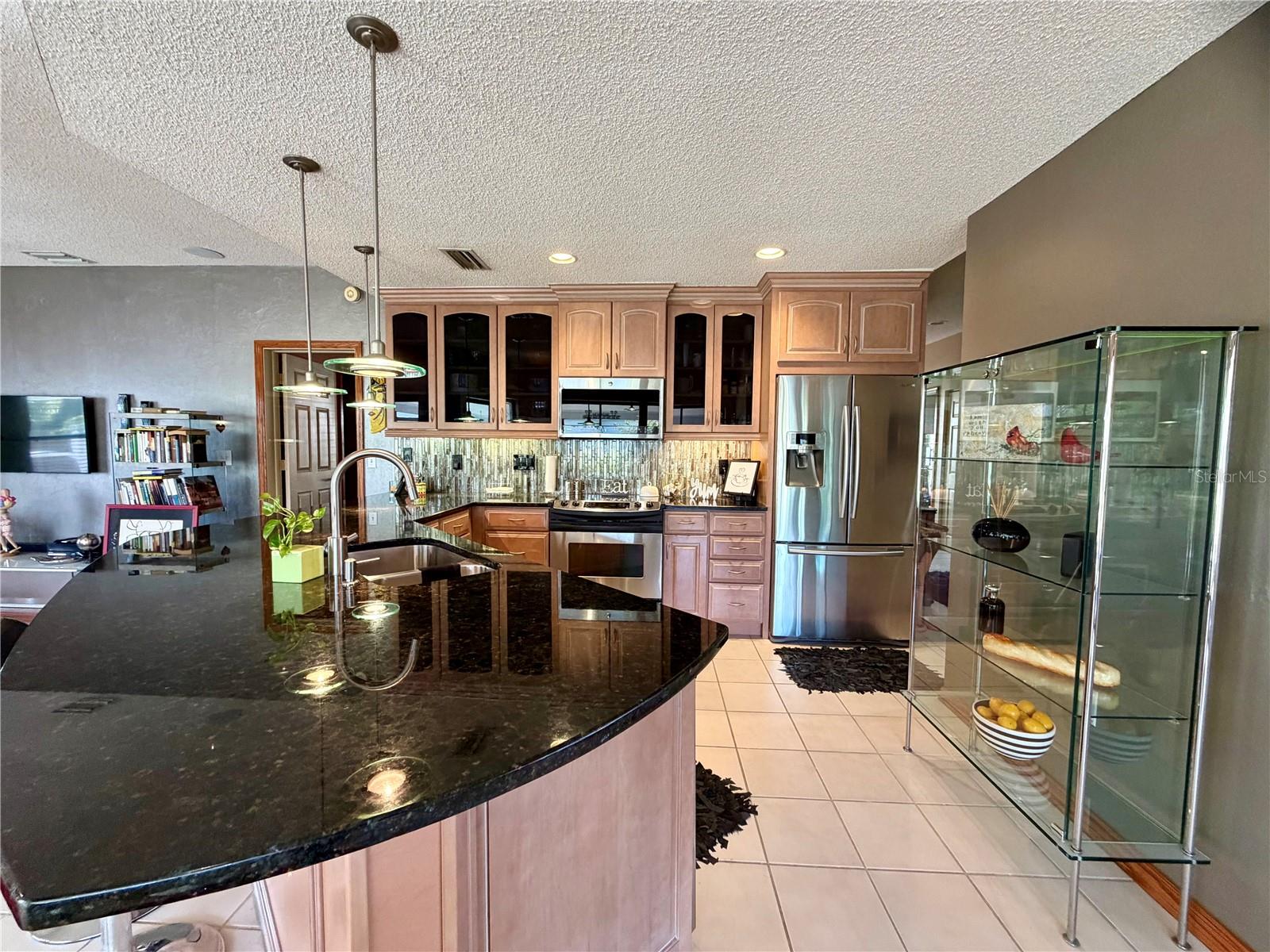 RIVER HARBOR WEST - Residential