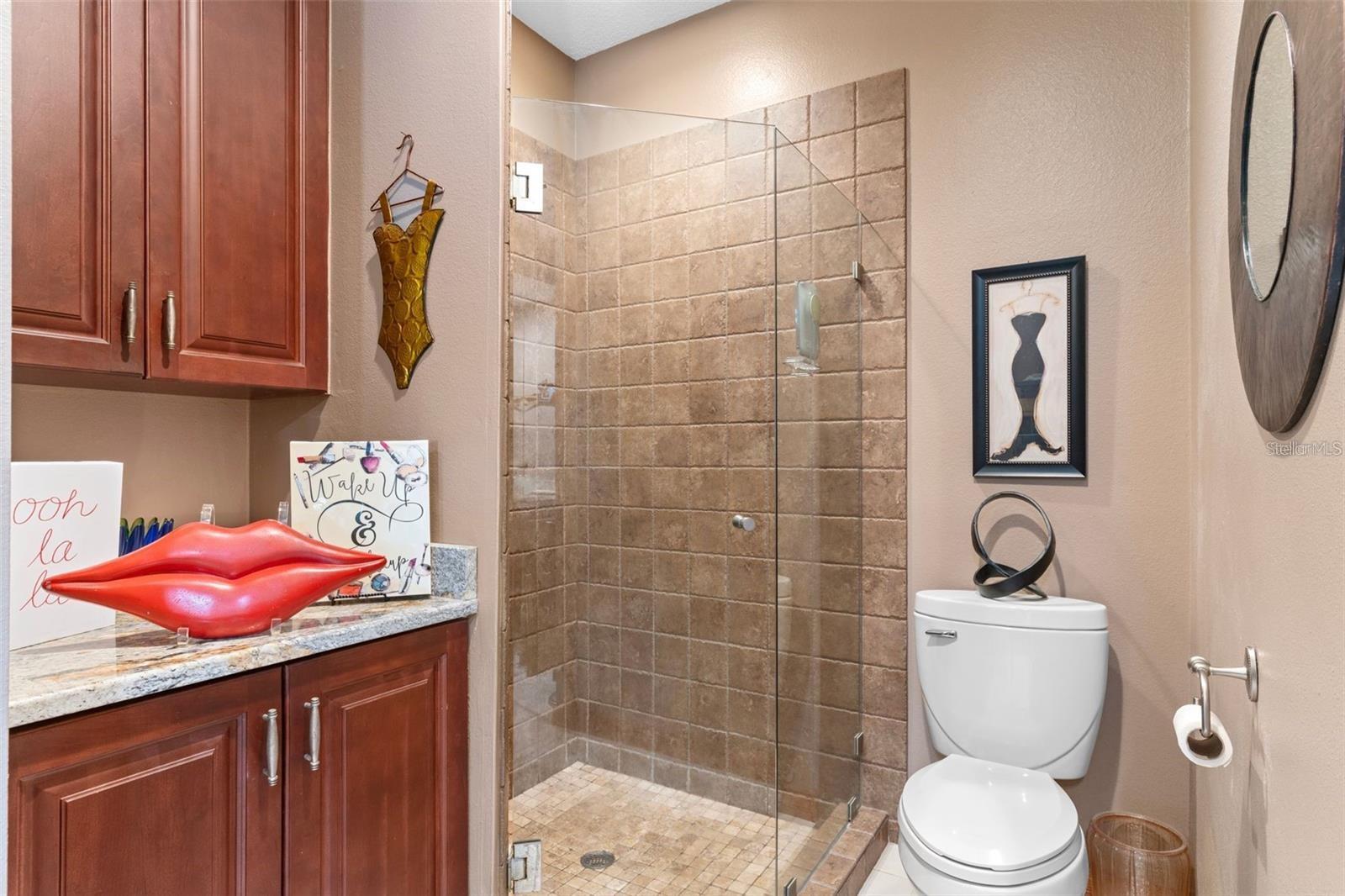 RIVER HARBOR WEST - Residential