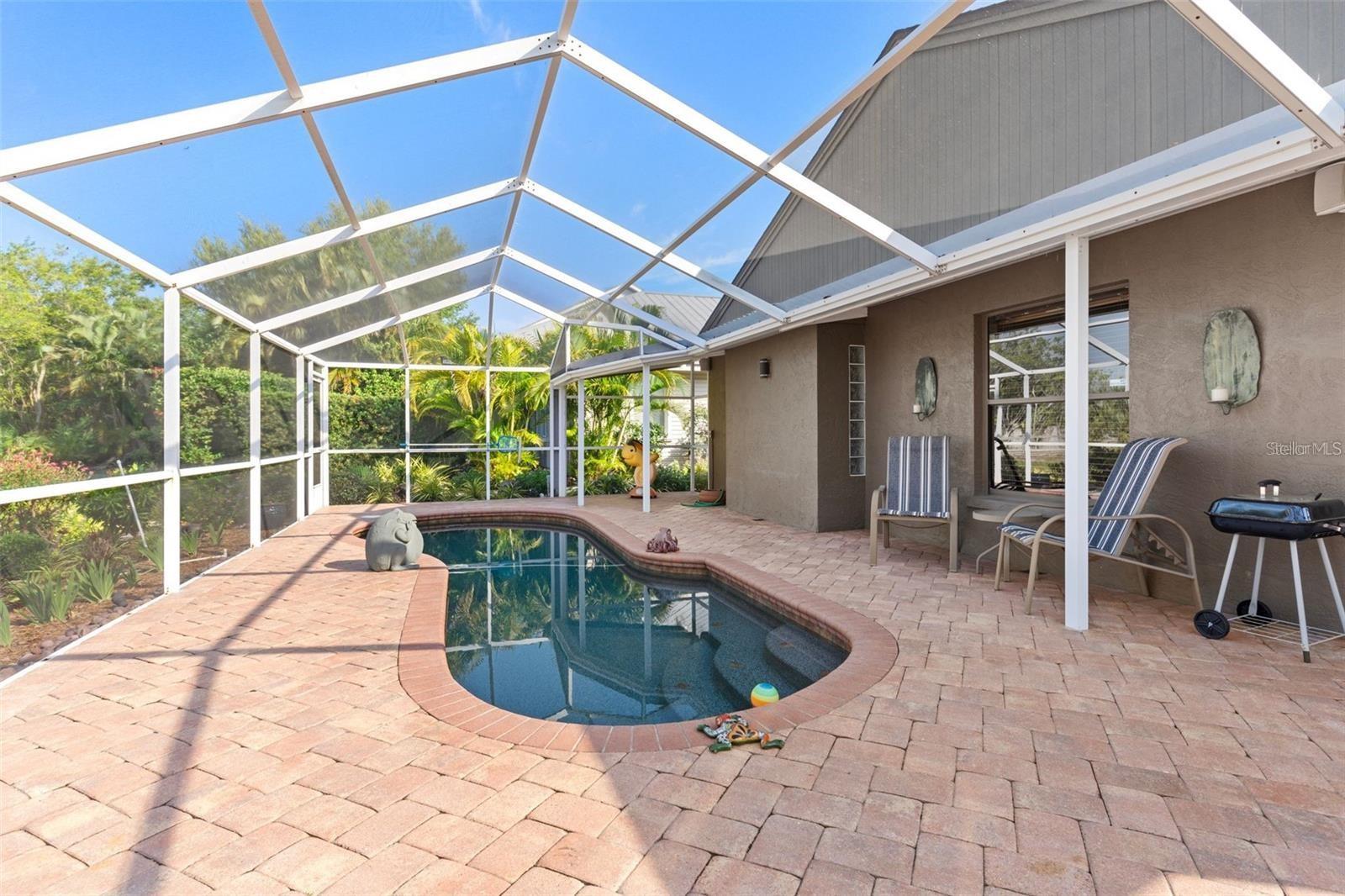 RIVER HARBOR WEST - Residential
