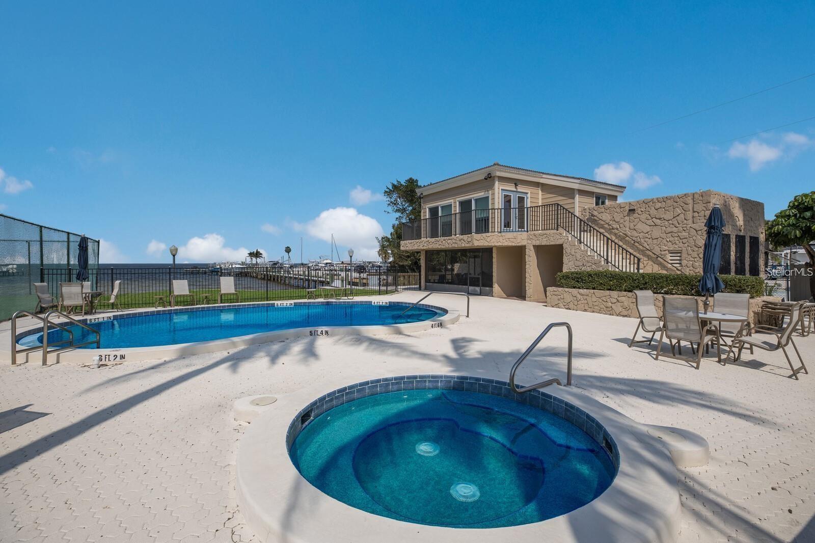 RIVER HARBOR WEST - Residential