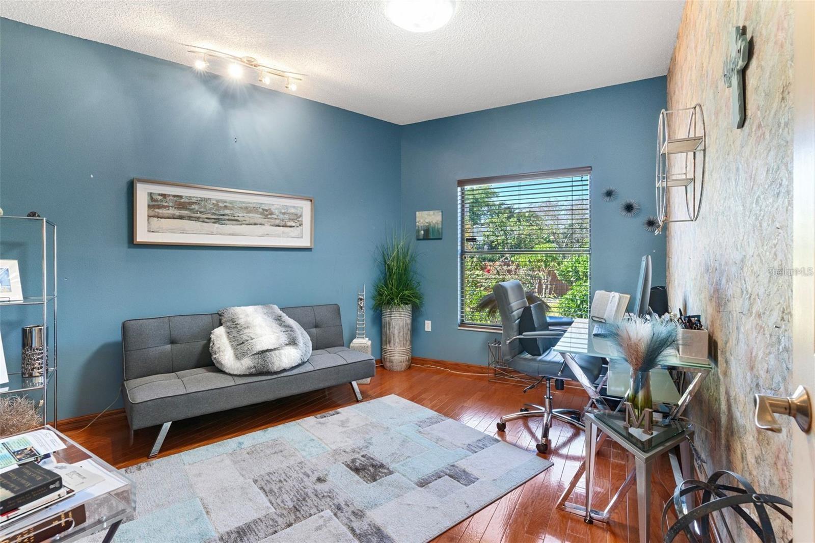 RIVER HARBOR WEST - Residential