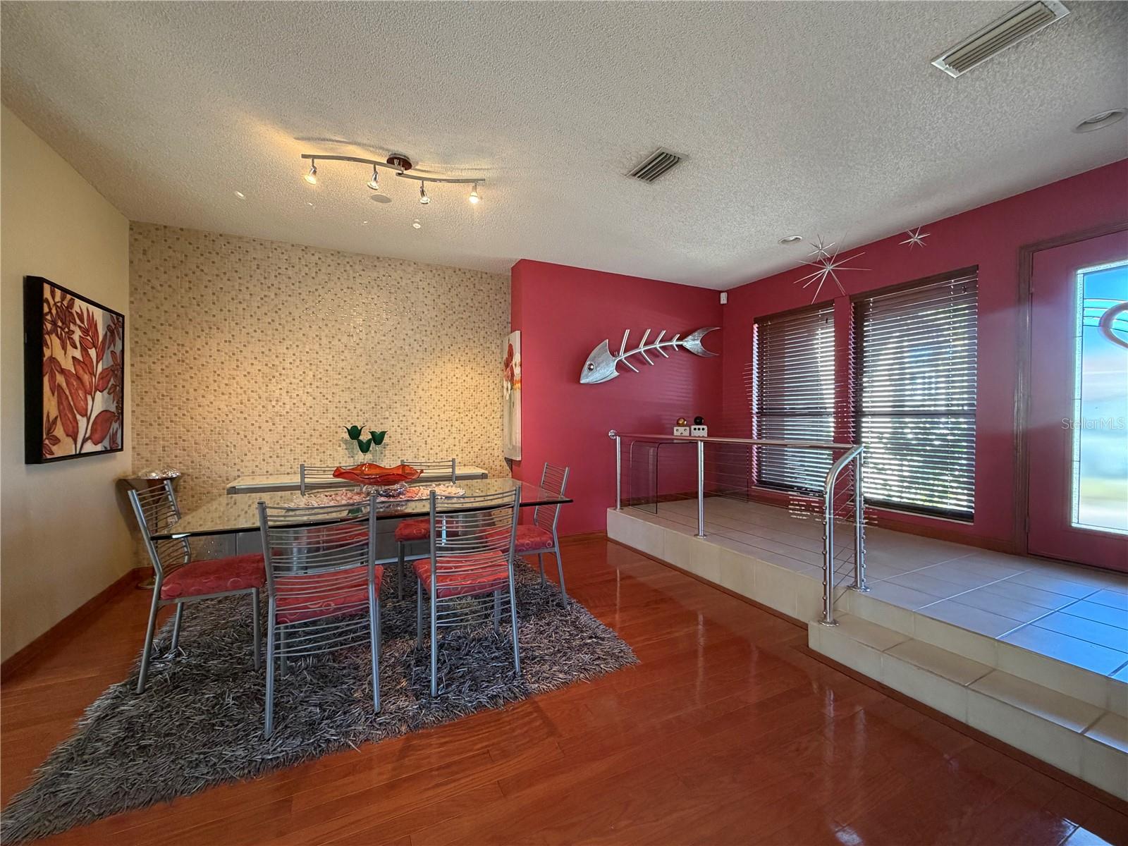 RIVER HARBOR WEST - Residential