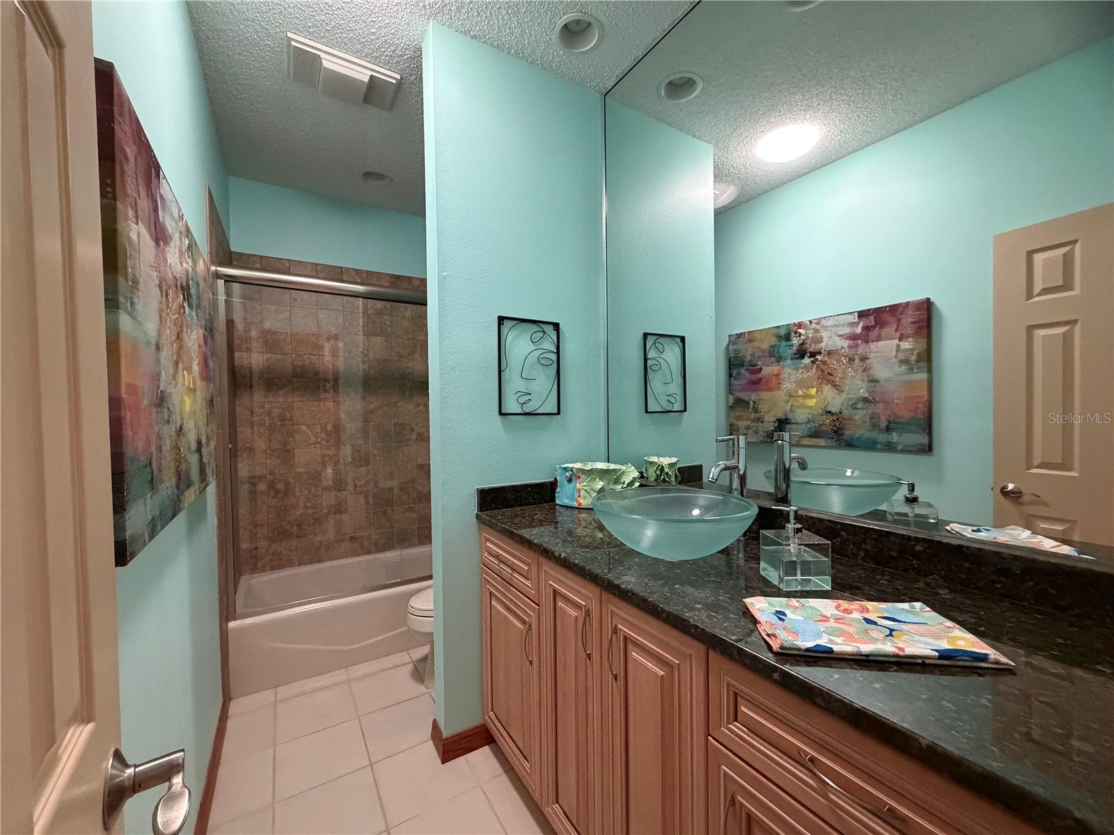 RIVER HARBOR WEST - Residential