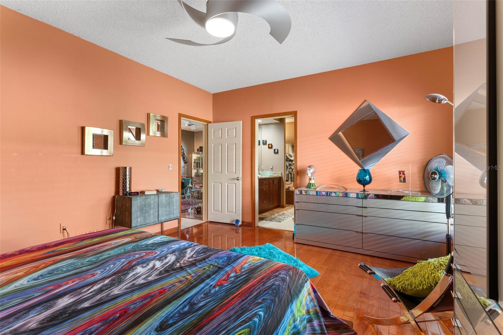 RIVER HARBOR WEST - Residential