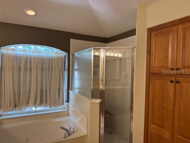 WOODBRIDGE LAKES UNIT 2C - Residential