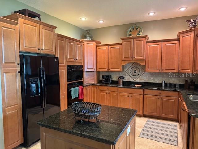 873 PICKFAIR TERRACE
