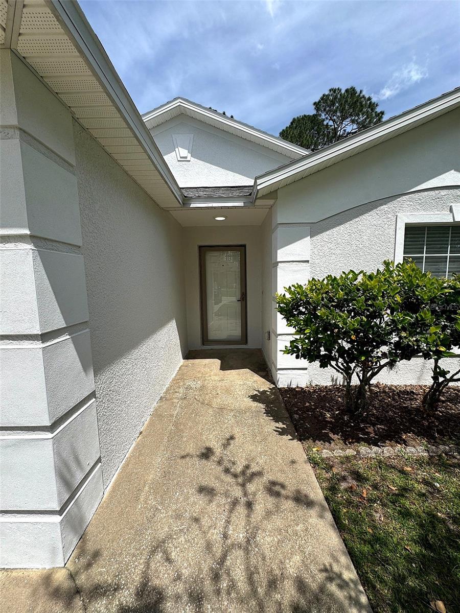 12 N REYNOLDS PLACE