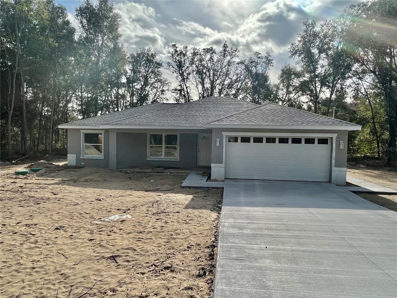 SILVER SPGS SHORES - Residential