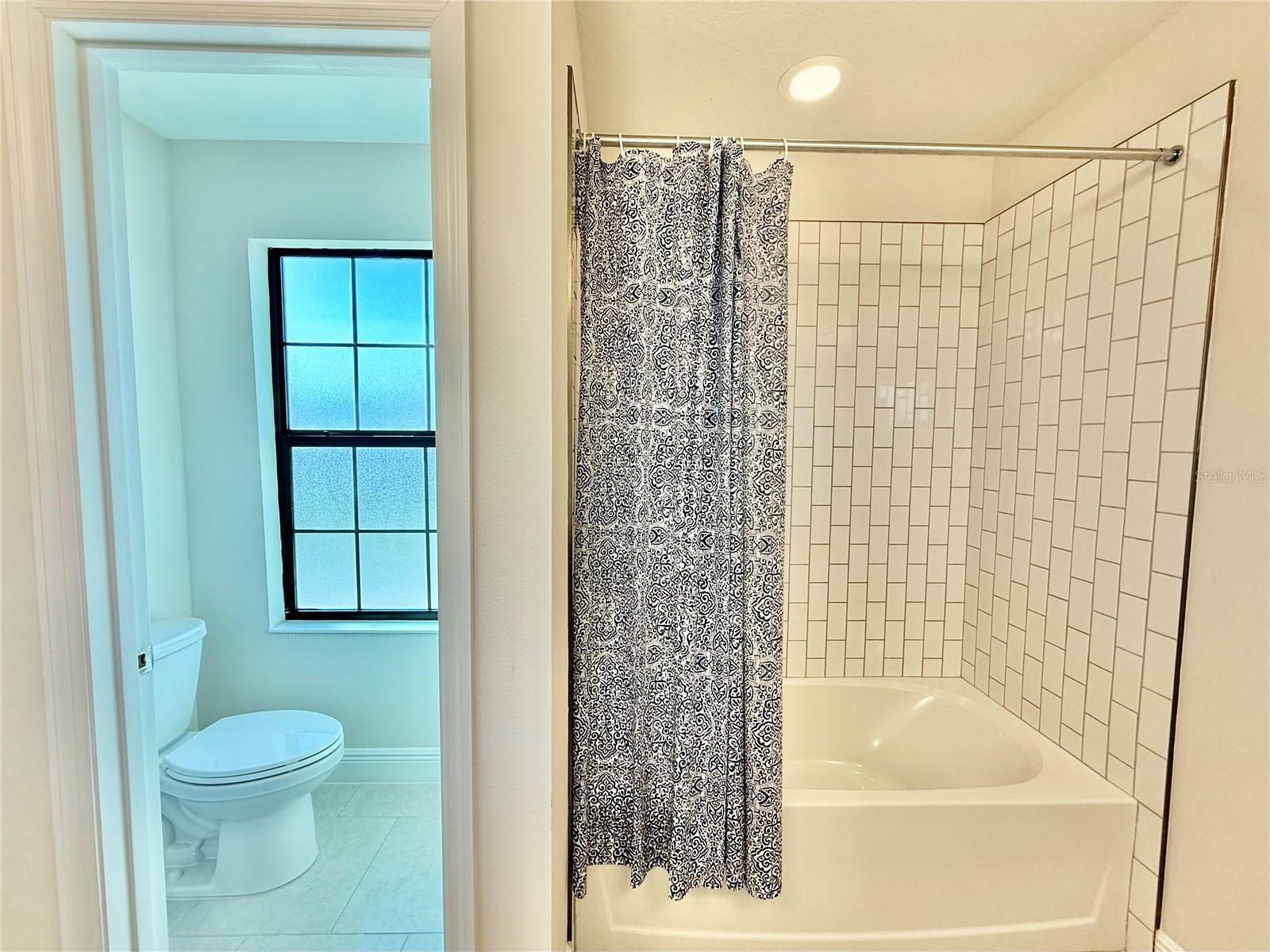 STARKEY RANCH PRCL B2 - Residential Lease