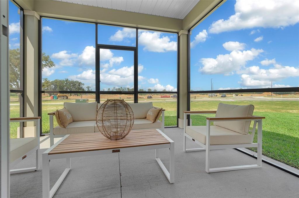 Photo of 8712 SW 67th Circle, Ocala, FL 34476 (MLS # O6403075)