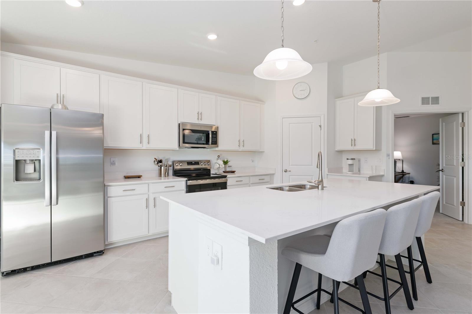 WELLEN PARK GOLF AND COUNTRY CLUB - Residential