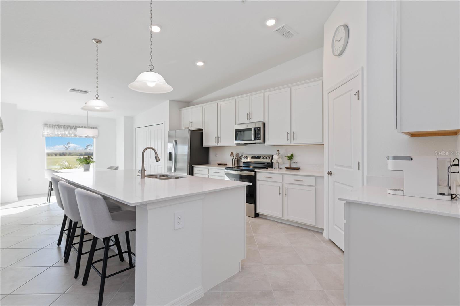 WELLEN PARK GOLF AND COUNTRY CLUB - Residential