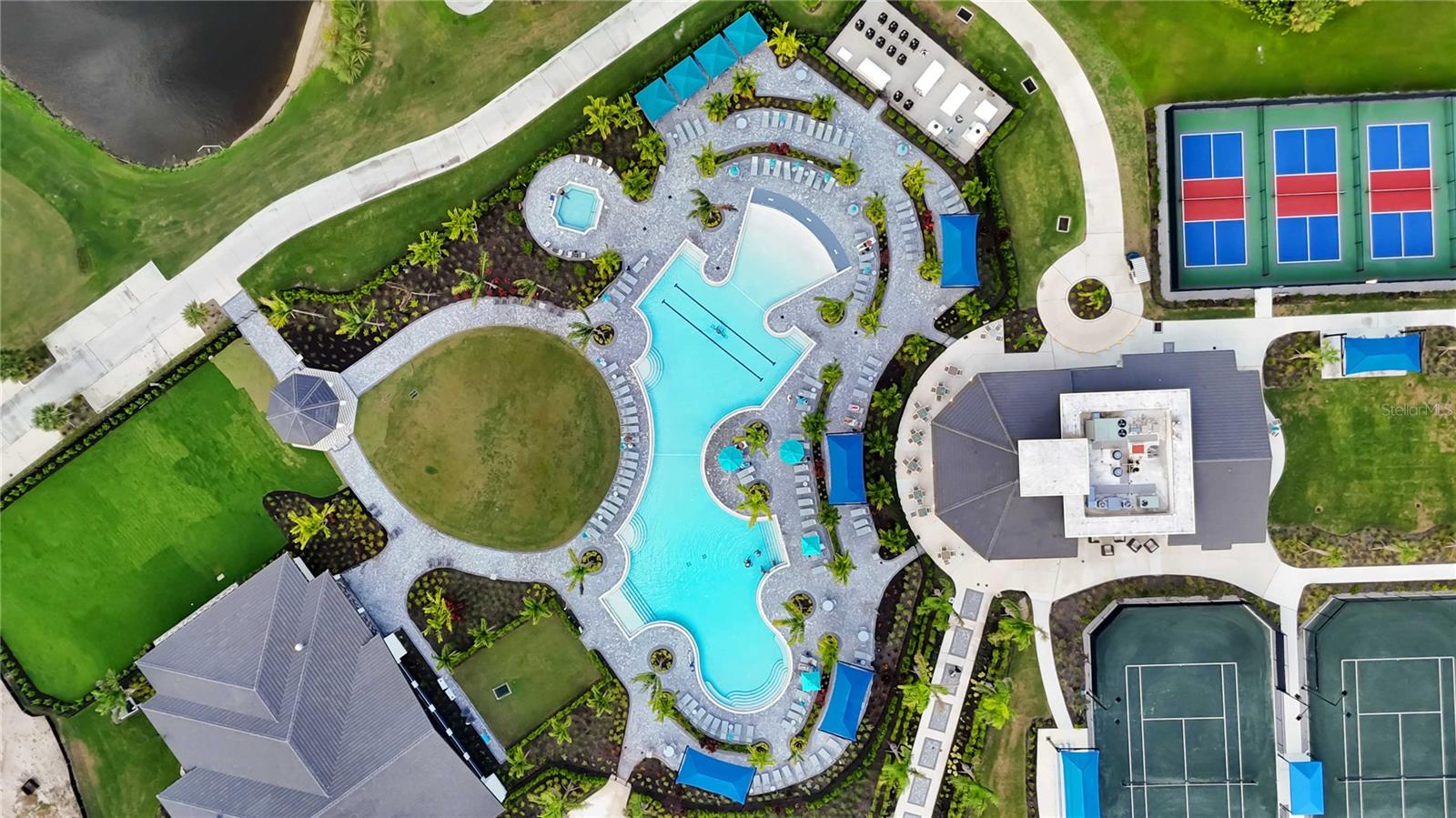 WELLEN PARK GOLF AND COUNTRY CLUB - Residential