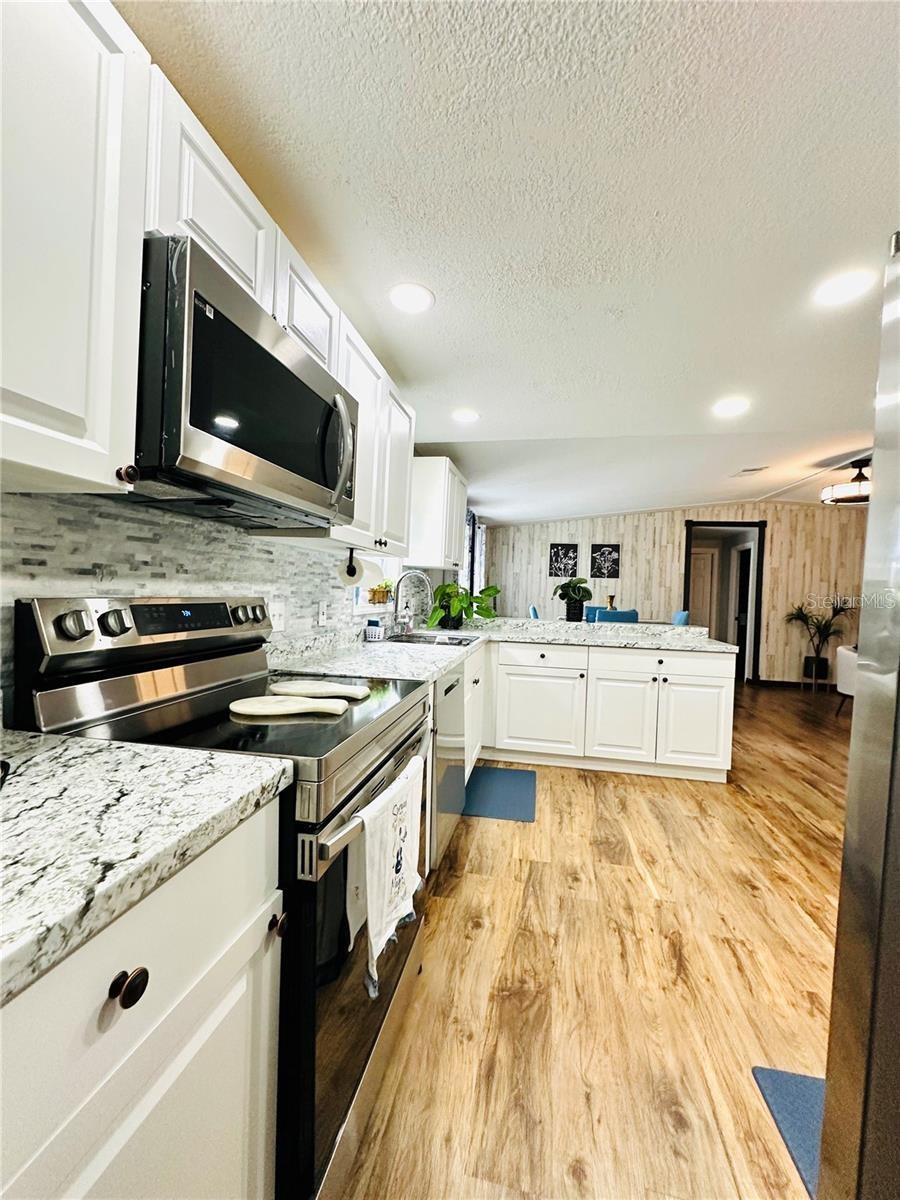 HIGH OAKS UNREC SUB - Residential