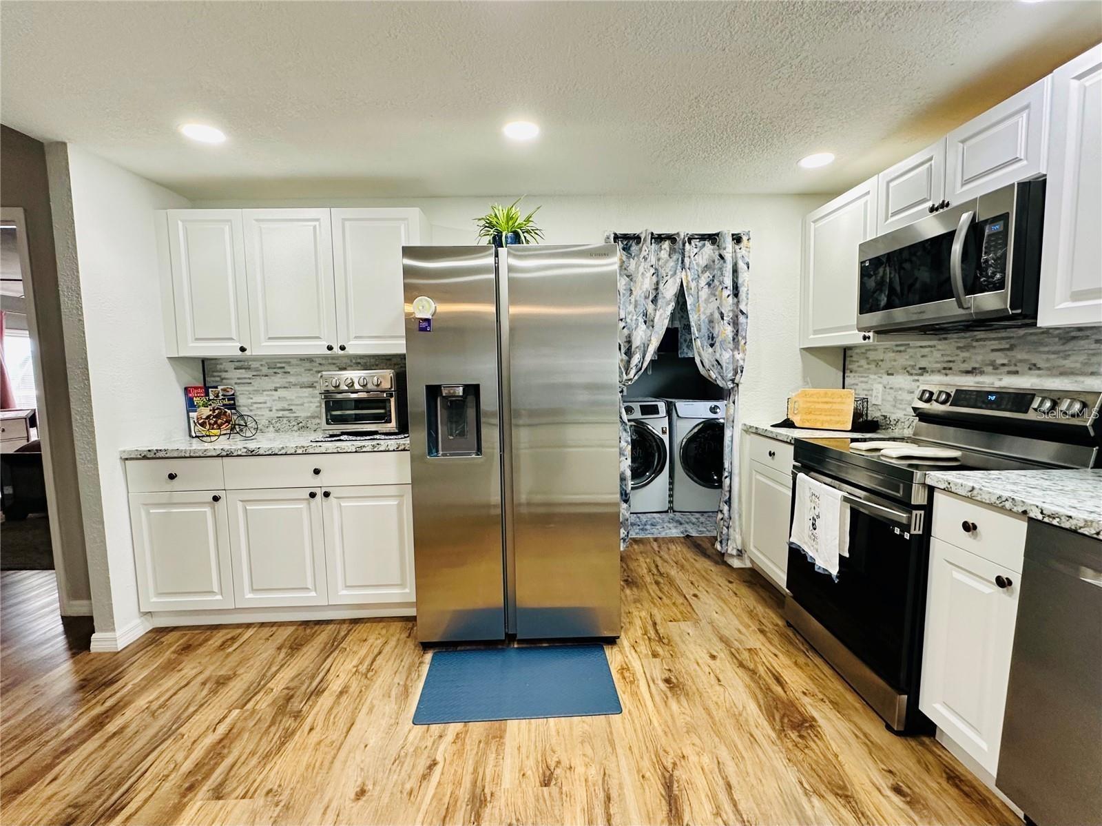 HIGH OAKS UNREC SUB - Residential