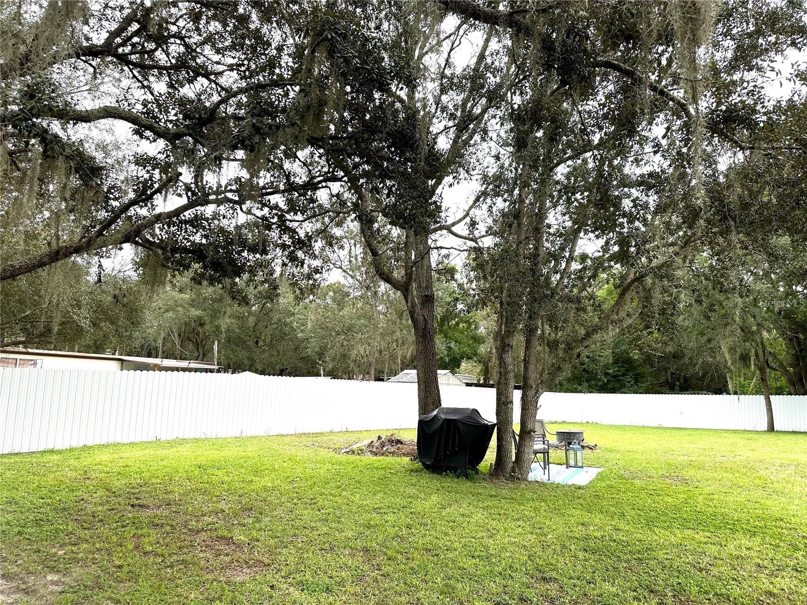 HIGH OAKS UNREC SUB - Residential