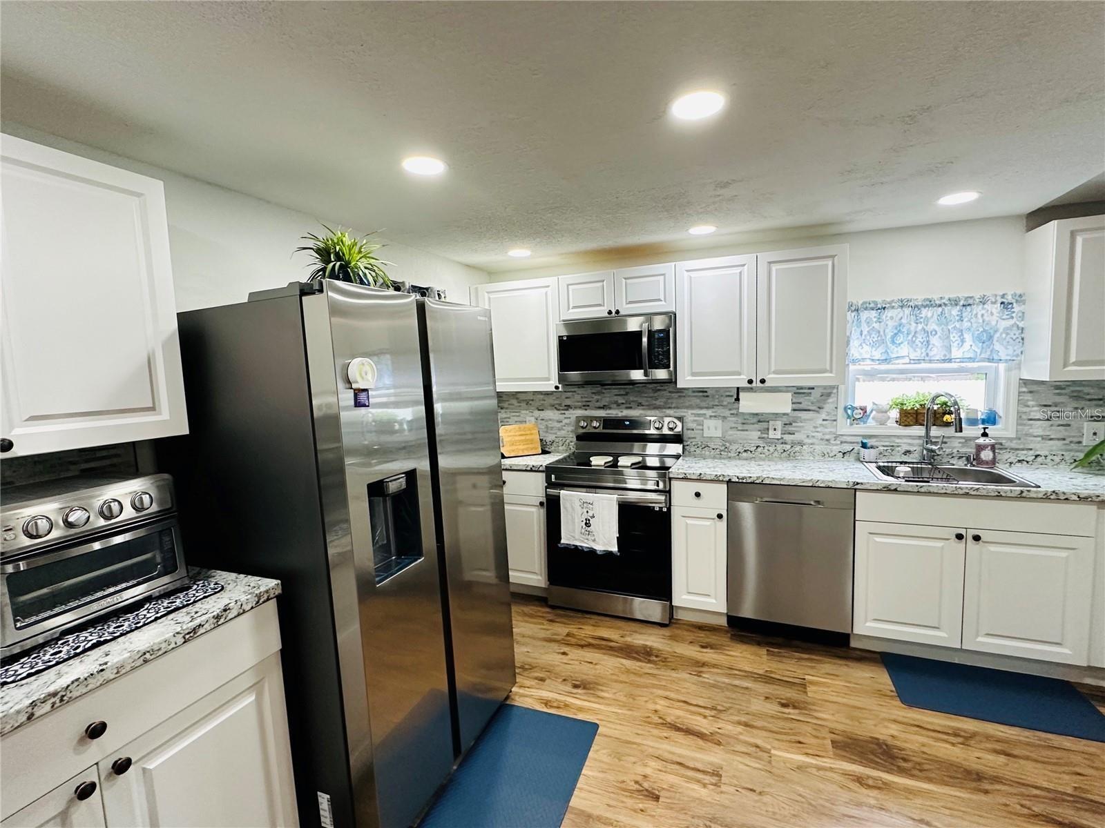 HIGH OAKS UNREC SUB - Residential