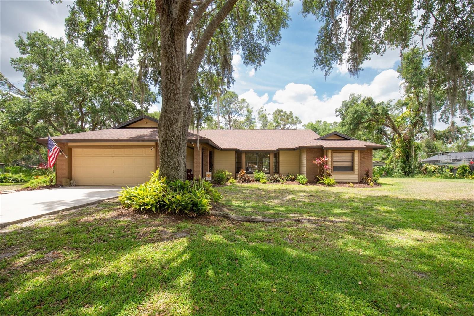 Under contract-accepting backup offers. Lakewood Ranch – Waterfront Mill Creek | 3 Bed | 2 Bath | 2-Car Garage | Caged Pool | 1.19 Acres
Back on Market! Buyer did not qualify! Home appraised over asking price! All inspections completed and items fixed!
Freshly repainted to brighten interior- come and see! Owner Motivated! Lawn Care and HOA paid in full by Seller through end of year with accepted contract! Discover this Executive open-concept home on 1.19 acres with no rear neighbors, no CDD fees, and a low $45/month HOA. Nestled along scenic Mill Creek, this private, low-maintenance property features a caged pool and spa, covered lanai, and an outdoor kitchen-ready screened gazebo with electric—ideal for entertaining and BBQ. Inside, enjoy vaulted ceilings, tile/LVP flooring, hurricane-rated sliding glass doors, and a seamless indoor-outdoor flow from the primary bedroom, living/dining and family rooms.
Access your caged pool and spa from your Dining room, Family room or Primary Bedroom for a relaxing evening swim. The split-bedroom layout offers privacy, while the spacious kitchen boasts granite counters, stone backsplash, stainless appliances, and a breakfast bar. Recent upgrades include a 2020 roof, new A/C, pool pump, pool resurfacing, water heater, and re-screened pool cage. Durable wood-look tile, luxury vinyl plank flooring and ceiling fans enhance comfort and style throughout.
Relax by the fire pit, cozy up by the indoor fireplace, or unwind by the pool while watching wildlife explore the shady backyard filled with mature Florida Native Plants. Whether you are in the living room overlooking the lush front yard filled with shade trees, or on your back Lanai overlooking the pool and spacious backyard, you will feel the stress melt away in the tranquil, park-like surroundings! Located in the sought-after Mill Creek community of Lakewood Ranch, this home combines space, serenity, affordability and convenience—perfect for Florida living. Come and see!