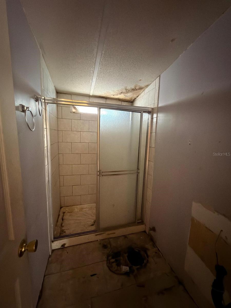 PARKWOOD ACRES - Residential